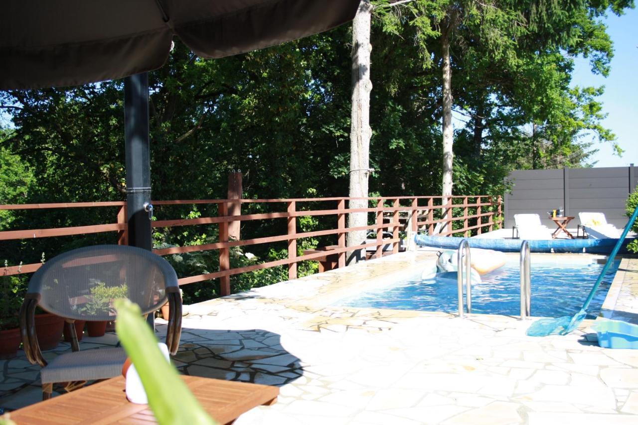2 Zimmer Fewo Mit Aussenpool Und Sauna Sulzfeld am Main Zewnętrze zdjęcie
