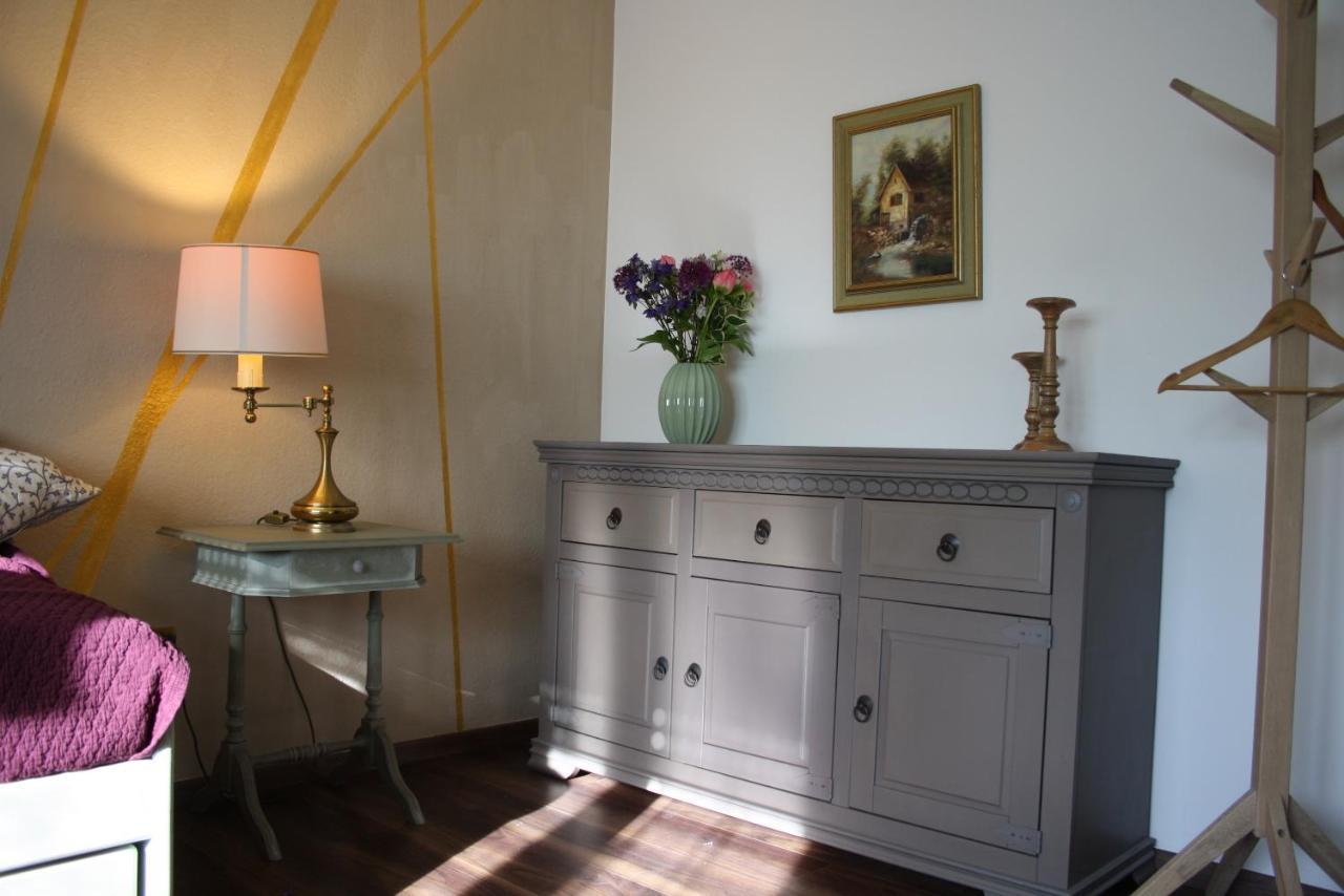 2 Zimmer Fewo Mit Aussenpool Und Sauna Sulzfeld am Main Zewnętrze zdjęcie